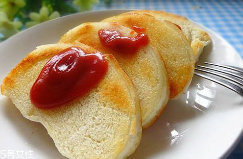 烤箱烤饅頭片多少度 烤箱烤饅頭片的時間 烤箱烤饅頭片多少度 烤箱烤饅頭片的時間