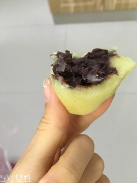 粘豆包蒸多長時(shí)間能熟？用冷水還是熱水蒸