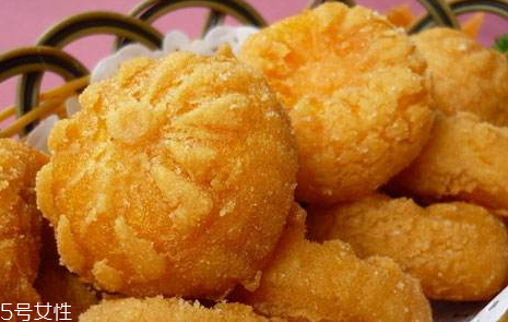 烤箱烤南瓜餅多長時間 烤箱烤南瓜餅時間和溫度 烤箱烤南瓜餅多長時間 烤箱烤南瓜餅時間和溫度