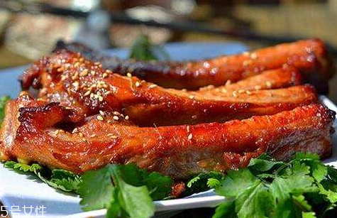 烤箱烤排骨的溫度時間 烤箱烤排骨的小技巧 烤箱烤排骨的溫度時間 烤箱烤排骨的小技巧