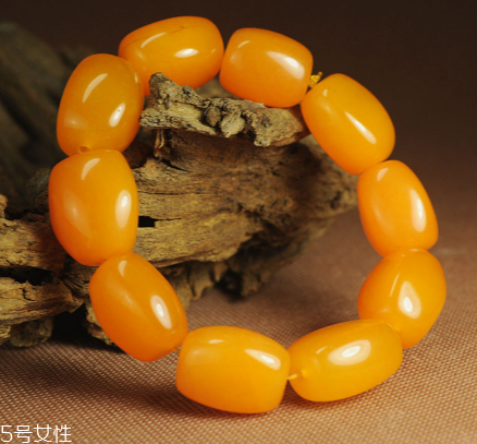 黃龍玉能碰水嗎？冷水是可以碰的