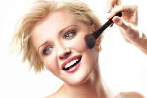 化妝誤區(qū)有哪些？11個(gè)常見(jiàn)的化妝誤區(qū)