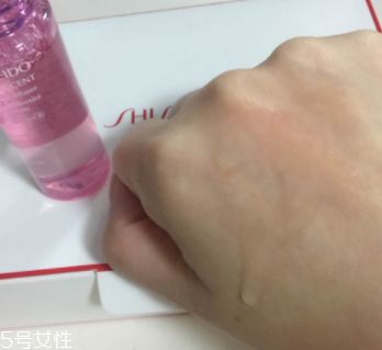 化妝誤區(qū)有哪些？11個(gè)常見(jiàn)的化妝誤區(qū)