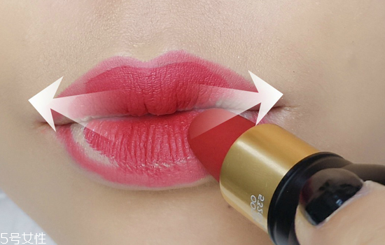 啞光口紅適合什么樣的人？這些口紅一樣都不能少
