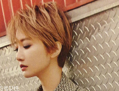 短發(fā)怎么扎簡單又好看 高俊熙短發(fā)四款百變造型 短發(fā)怎么扎簡單又好看 高俊熙短發(fā)四款百變造型