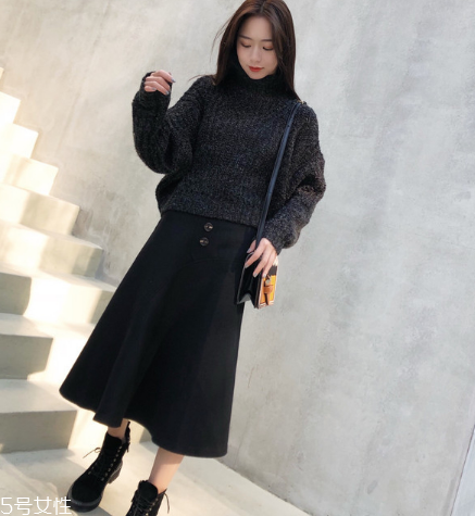 毛衣可以用洗衣機(jī)洗嗎？盡量不要用洗衣機(jī)洗毛衣