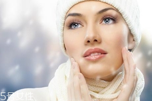 冬天護(hù)膚用霜還是乳？6款適合冬天用的護(hù)膚品推薦