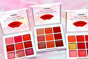 口紅和唇彩的區(qū)別 質(zhì)地顯色度不一樣 口紅和唇彩的區(qū)別 質(zhì)地顯色度不一樣