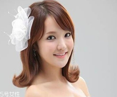 短發(fā)怎么做新娘造型？編發(fā)好看又簡單