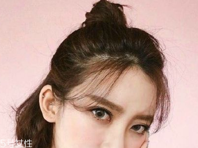 2018短發(fā)和長(zhǎng)發(fā)哪個(gè)顯年輕 這些發(fā)型顯氣質(zhì) 2018短發(fā)和長(zhǎng)發(fā)哪個(gè)顯年輕 這些發(fā)型顯氣質(zhì)