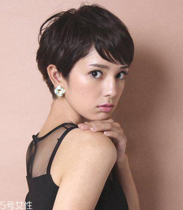 2018日系最熱短發(fā)top8 清新甜美又溫柔慵懶 2018日系最熱短發(fā)top8 清新甜美又溫柔慵懶