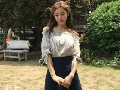 2018短發(fā)和長(zhǎng)發(fā)哪個(gè)顯年輕 這些發(fā)型顯氣質(zhì) 2018短發(fā)和長(zhǎng)發(fā)哪個(gè)顯年輕 這些發(fā)型顯氣質(zhì)