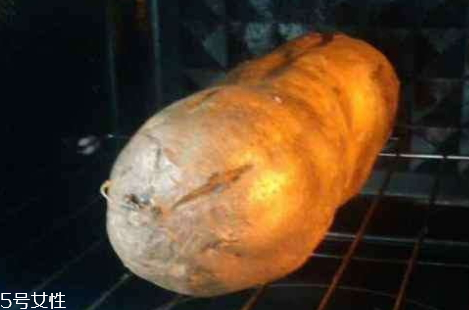 微波爐烤地瓜多長時間 幾分鐘即可 微波爐烤地瓜多長時間 幾分鐘即可