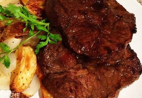 微波爐烤牛排要多久 20-30分鐘左右 微波爐烤牛排要多久 20-30分鐘左右