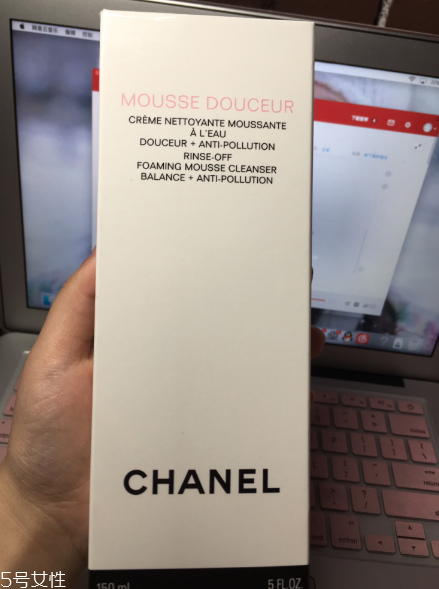 香奈兒山茶花洗面奶使用測(cè)評(píng) 味道很高級(jí) 香奈兒山茶花洗面奶使用測(cè)評(píng) 味道很高級(jí)