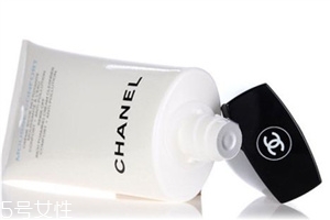 香奈兒山茶花洗面奶和sk2氨基酸洗面奶哪個好用 香奈兒山茶花洗面奶和sk2氨基酸洗面奶哪個好用