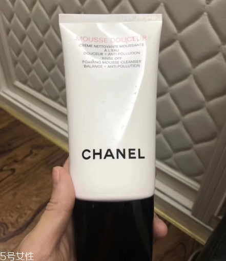 香奈兒山茶花洗面奶和sk2氨基酸洗面奶哪個好用 香奈兒山茶花洗面奶和sk2氨基酸洗面奶哪個好用