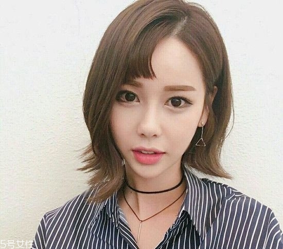 外翹短發(fā)適合什么臉型？再燙內(nèi)扣你就out了