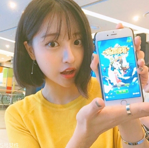 短發(fā)有劉海好看還是沒有劉海好 能修飾臉型更顯小臉 短發(fā)有劉海好看還是沒有劉海好 能修飾臉型更顯小臉