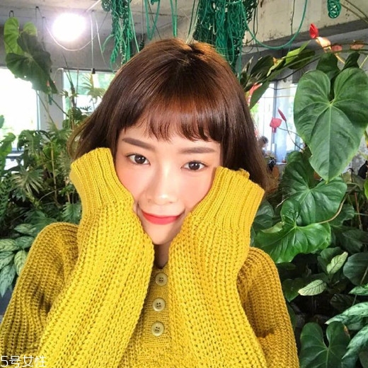 短發(fā)有劉海好看還是沒有劉海好 能修飾臉型更顯小臉 短發(fā)有劉海好看還是沒有劉海好 能修飾臉型更顯小臉