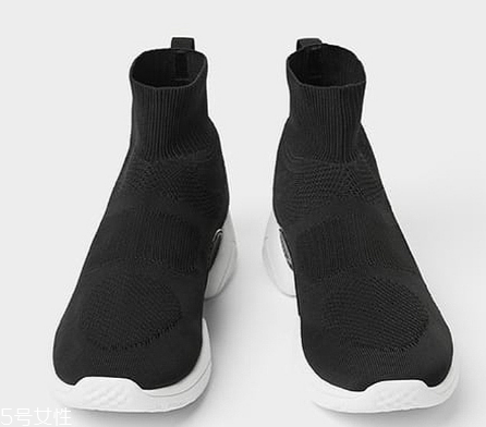 zara低配版巴黎世家襪子鞋多少錢_在哪買？