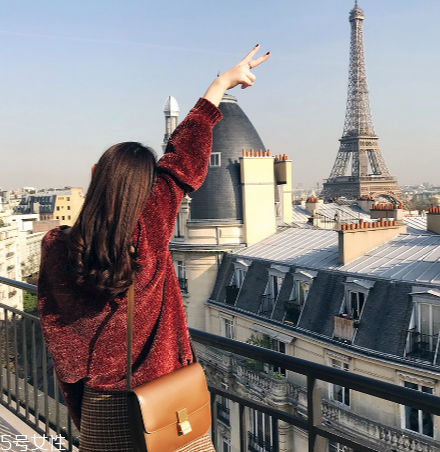 絲絨毛衣怎么搭配？?jī)?yōu)雅氣質(zhì)全靠它