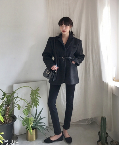 毛呢西裝如何搭配？各種風(fēng)格隨意切換