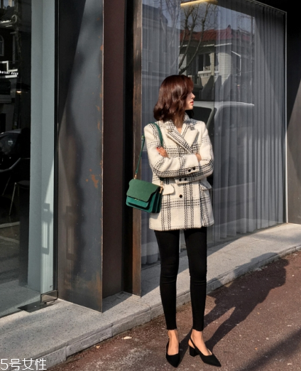 毛呢西裝如何搭配？各種風(fēng)格隨意切換