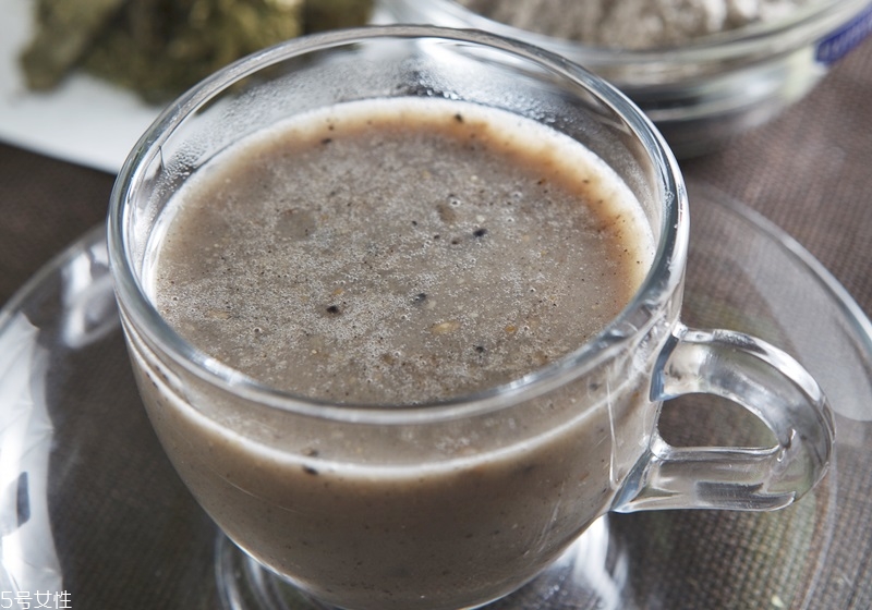 養(yǎng)眼吃什么食物喝什么茶 養(yǎng)眼吃什么食物喝什么茶