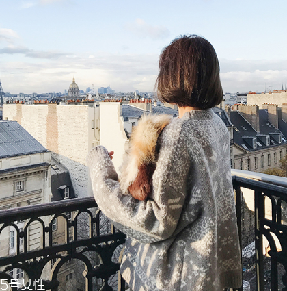 毛衣勾線修補(bǔ)多少錢？取決于毛衣破損程度