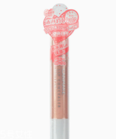 唇部打底膏是什么？涂好口紅必須打底