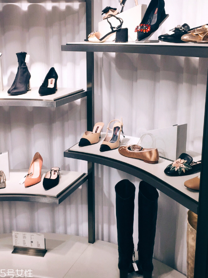 uterque是哪個(gè)國(guó)家的品牌？超時(shí)髦的高端品牌