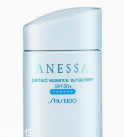 敷完面膜不能化妝嗎？立即化妝傷害大