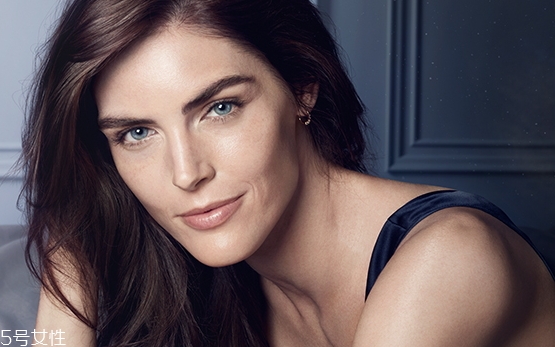 雅詩(shī)蘭黛和倩碧哪個(gè)好？你知道倩碧是雅詩(shī)蘭黛的嗎