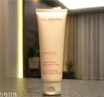 百雀羚護膚品孕婦服能用嗎？這些牌子孕婦可以放心使用