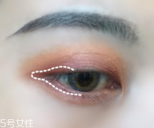 畫(huà)眼影四色原則 眼妝百搭不踩雷 畫(huà)眼影四色原則 眼妝百搭不踩雷