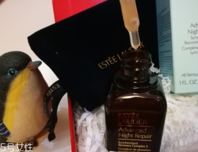 雅詩蘭黛適合痘痘肌嗎？