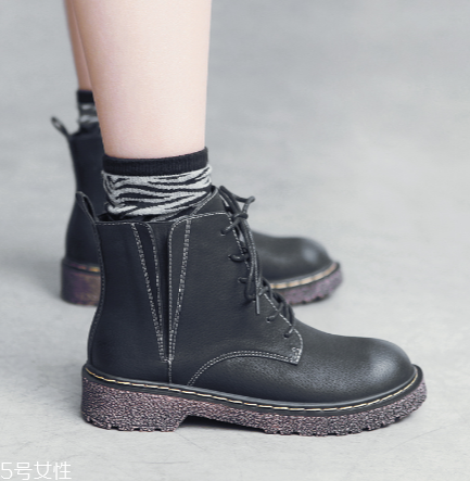 2018流行什么款式馬丁靴？自帶酷girl屬性