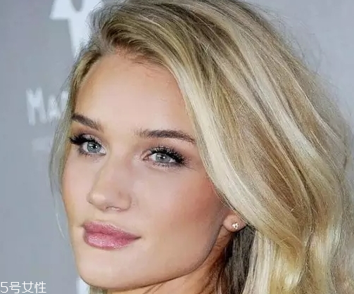 mac吃土色應(yīng)該買哪支？秋冬熱門色號(hào)