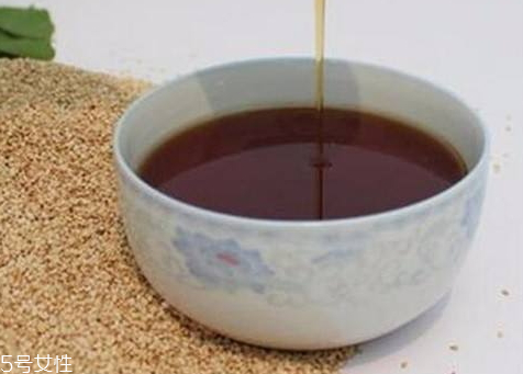 芝麻油可以帶上火車嗎 可以帶上火車 芝麻油可以帶上火車嗎 可以帶上火車