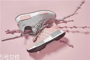 運(yùn)動(dòng)鞋會(huì)越穿越大嗎？多備幾雙輪流穿