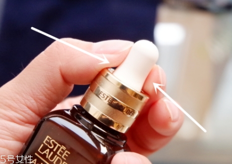 雅詩蘭黛精華和眼霜怎么用？其實是有先后順序的