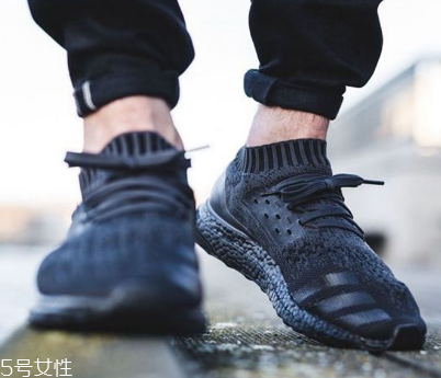 運(yùn)動(dòng)鞋開膠用什么膠水？千萬(wàn)不可以用502