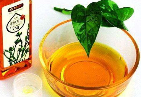 亞麻籽油為什么苦 還能繼續(xù)吃 亞麻籽油為什么苦 還能繼續(xù)吃