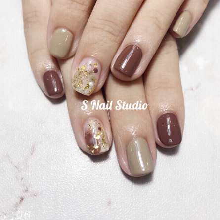 最時(shí)髦的冬日美甲 超顯白超氣質(zhì) 最時(shí)髦的冬日美甲 超顯白超氣質(zhì)