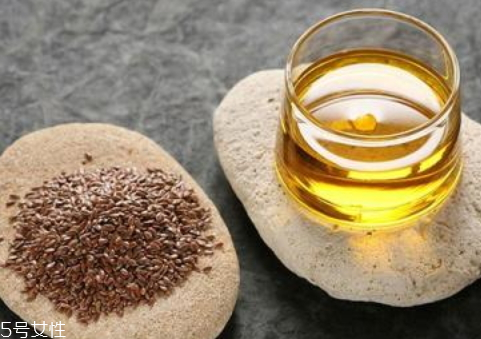 亞麻籽油為什么要脫蠟 提取其中的有害物質(zhì) 亞麻籽油為什么要脫蠟 提取其中的有害物質(zhì)