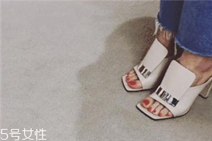 sergio rossi鞋子偏碼嗎？游走時尚尖端