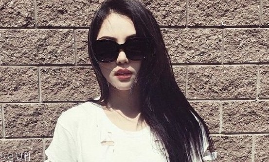 pony新年妝怎么畫(huà)？清新自然的新年妝