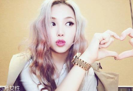 pony新年妝怎么畫(huà)？清新自然的新年妝