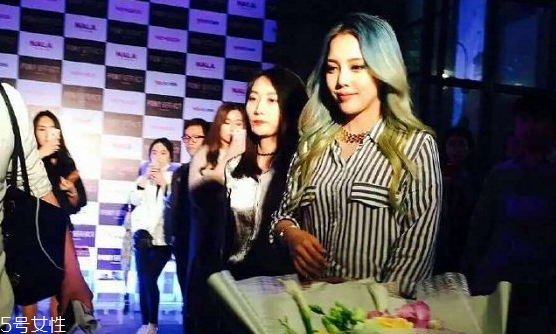 pony新年妝怎么畫(huà)？清新自然的新年妝